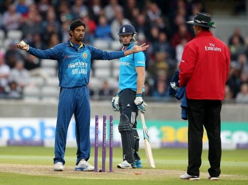 Crossing a line? Senanayake appeals for his "Mankad" run out of Jos Buttler